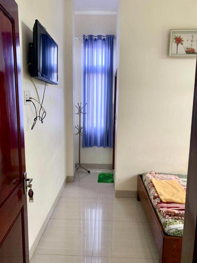 Phuong Huy Hotel Buon Ma Thuot Exterior photo