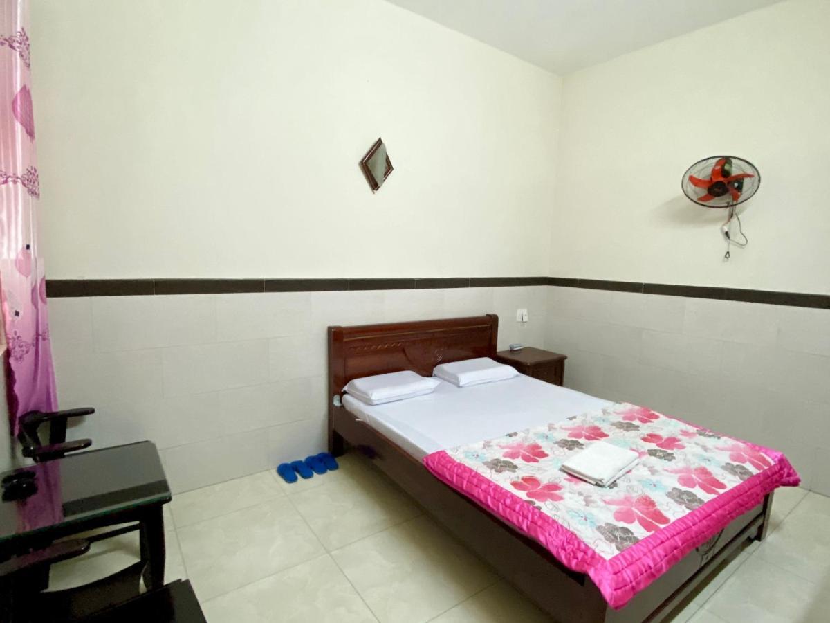 Phuong Huy Hotel Buon Ma Thuot Exterior photo