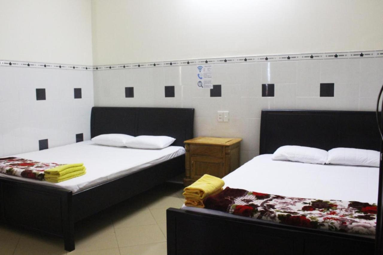 Phuong Huy Hotel Buon Ma Thuot Exterior photo
